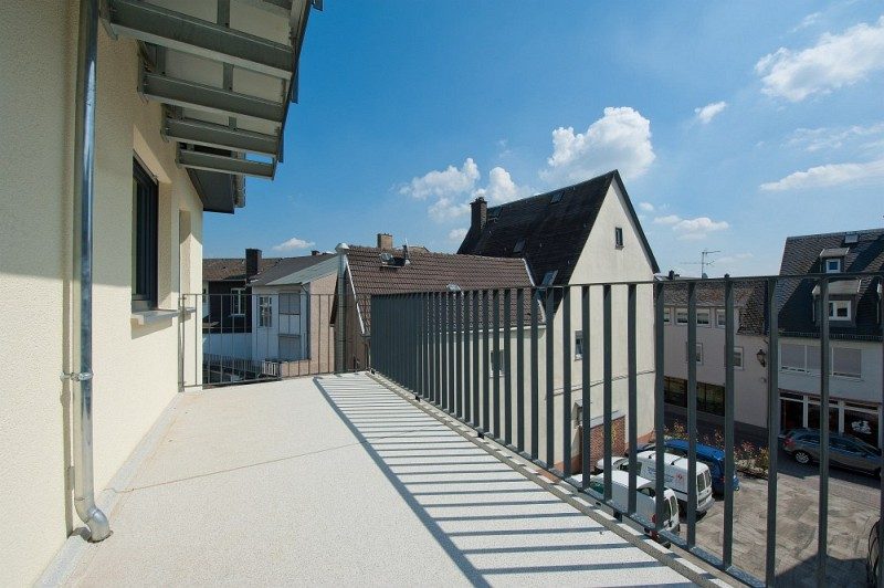 Winkeler Strasse Balkon Wohnung nach Umbau