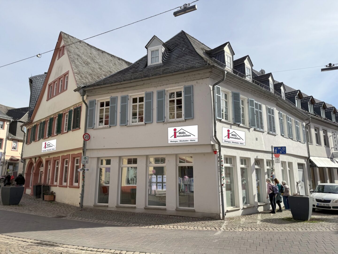 Mills Immobilien Geschäftsstelle in Eltville Rheingau von außen