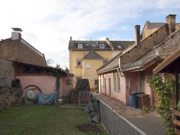 Charmantes großes Stadthaus mit großer Einliegerwohnung und großem Grundstück (verkauft) - Bild2