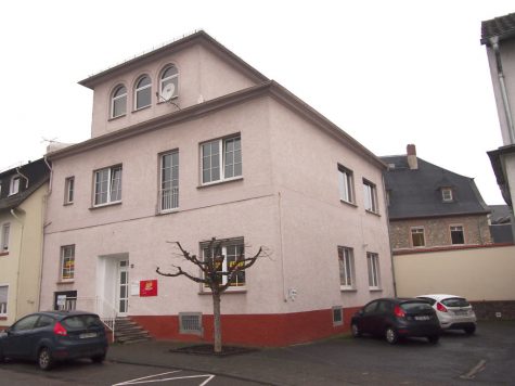 Charmantes Haus mit vielen Nutzungsmöglichkeiten, 65366 Geisenheim, Wohn- und Geschäftshaus