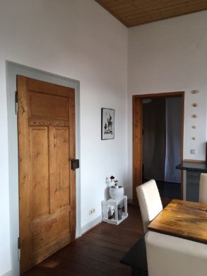 Charmante Altbauwohnung mit Balkon - Bild4
