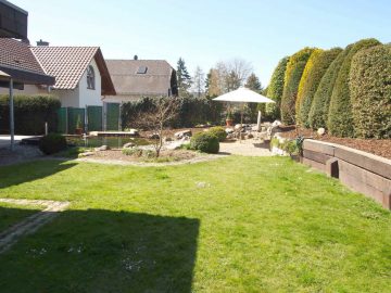 *Provisionsfrei* Großzügiges Architektenhaus mit Garten und Schwimmteich! - Bild3