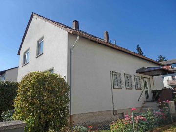 Freistehendes Haus mit viel Platz in ruhiger, schöner Wohnlage - Bild2