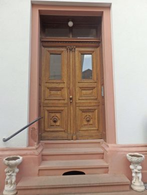Sanierte Stilaltbauwohnung im Hochparterre - Bild2