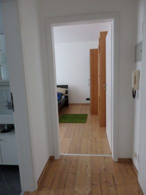 Möblierte, voll ausgestattete Wohnung für Wochenendheimfahrer - Bild5
