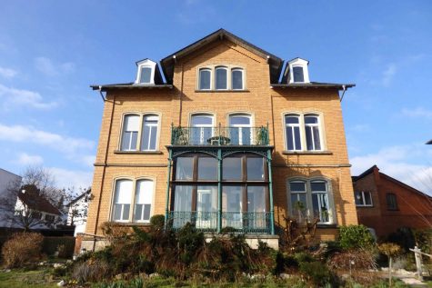 In Eltviller Bestlage mit großartigem Rheinblick – Erstbezug nach Komplettsanierung, 65343 Eltville am Rhein, Wohnung