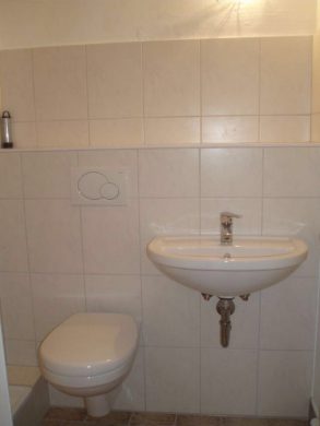 15 Appartements in 53 Parteienhaus - Bild5
