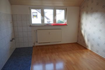 Freistehendes Haus für 1-2 Parteien - Bild5
