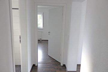 Lichtdurchflutete, moderne Wohnung mit Balkon - Bild4