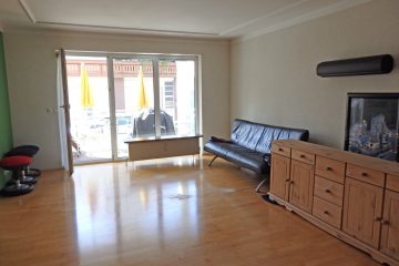 Tolle Erdgeschoss-Wohnung mit West-Gärtchen in sehr gepflegtem Mehrfamilienhaus - Bild2