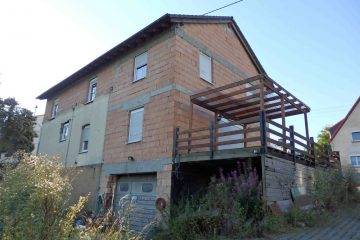 Viel Platz in Blicklage! 1-2 Familienhaus + Baugrundstück - Bild3