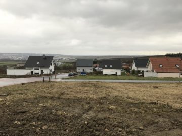 Schönes Grundstück mit Blick - Bild2