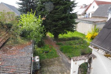 Winzerhaus + Scheune + großer Süd-West-Garten - Bild5
