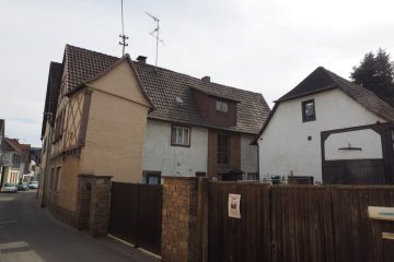 Winzerhaus + Scheune + großer Süd-West-Garten - Bild2