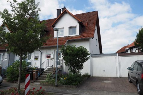 Preisreduzierung! Großes Einfamilienhaus mit Einliegerwohnung, 55218 Ingelheim am Rhein, Reiheneckhaus