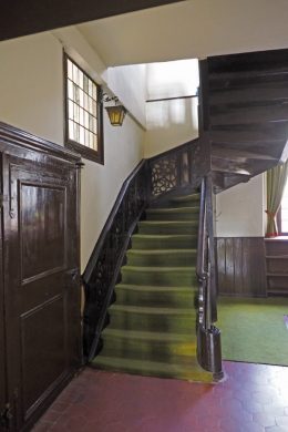 Ehemaliges historisches Weingut mit Ausbaupotential im Ortskern - Bild2