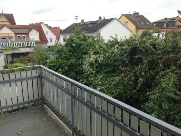 Großes, laufend modernisierte 5-Parteienhaus in beliebter Lage von Oestrich - Bild3
