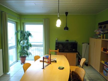 Stilvolles und großes Zweifamilienhaus mit Apartment - Bild5