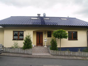 Lebensqualität pur! Haus im Grünen mit Gartenpool!, 65321 Heidenrod, Einfamilienhaus