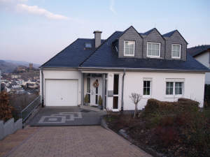 Neues Traumhaus mit Panorama-Burgenblick, 55411 Bingen am Rhein, Einfamilienhaus