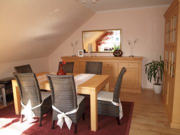 Wohnen wie im eigenen Haus in toller Ortsrandlage Dachgeschoss-Maisonette-Wohnung - Bild3
