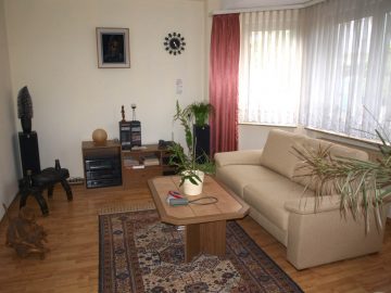 (Verkauft)Freistehende Stadthaus (ruhig + zentral) - Wohnzimmer 2