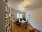 Großzügiges Architektenhaus mit Einliegerwohnung in schöner Ortsmittelage mit tollem Garten und teilweise mit schönem Weitblick - Bild9