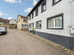Außergewöhnliches 1-2 Familienhaus mit uneinsehbarem Innenhof und Scheune - Bild12