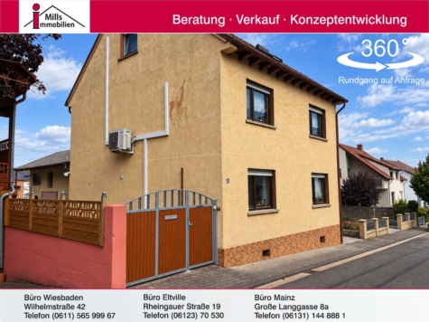 Großzügiges Einfamilienhaus mit Terrasse, Garten und Doppelgarage in Bubenheim, 55270 Bubenheim, Einfamilienhaus