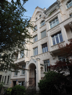 Wiesbaden - im Rheingauviertel für KapitalanlegerSchön und ruhig gelegene Altbauwohnung - Bild2