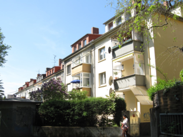 Mehrfamilienhaus mit 4 hellen und schönen Wohnungen (Verkauft) - Bild3