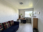 Großer massiv gebauter Flachdach-Bungalow mit Terrasse und schönem Garten - Bild8