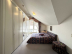 Echte Hausalternative in guter Lage von Walluf: Große Maisonette-Wohnung mit zwei Balkonen - Bild4