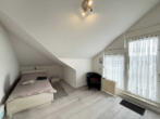 Echte Hausalternative in guter Lage von Walluf: Große Maisonette-Wohnung mit zwei Balkonen - Bild7