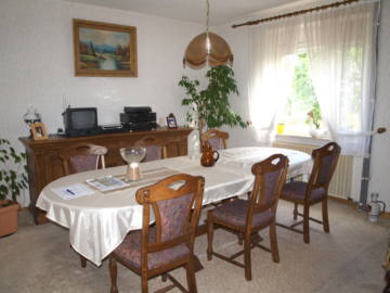 (Verkauft)Freistehende Stadthaus (ruhig + zentral) - Esszimmer