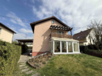 Hübsches freistehendes Einfamilienhaus mit traumhaftem Grundstück in schöner Lage - Bild3