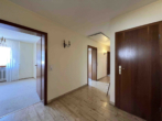 Freistehender Bungalow mit Einliegerwohnung auf traumhaften, weiter bebaubaren Grundstück in guter Lage - Bild11