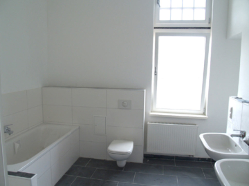 Tolle, großzügige Altbauwohnung mit Balkon - Bild5