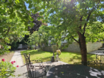 Solides, freistehendes 1-2 Familienhaus mit vielen Nutzungsmöglichkeiten/Ausbaumöglichkeiten und großem Garten - Bild2