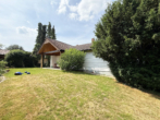 Freistehendes Einfamilienhaus mit Terrasse auf großem Grundstück - Erdgeschoss