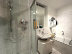 Traumwohnung mit Aufzug und Balkon in super Lage - Bild4