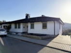 Sonniger freistehender Bungalow mit traumhaftem Fernblick inkl. Einliegerwohnung - Bild2