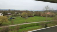 Helle Eigentumswohnung mit Blick ins Grüne, Aufzug und Balkon - Bild3