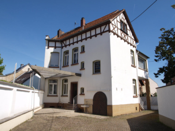 Ehemaliges Winzerhaus mit viel Platz + Scheune (reserviert) - Bild2