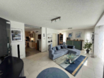 Top gepflegtes Einfamilienhaus mit Balkon, Terrasse und kleinem Garten - Bild5