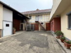 Schönes Einfamilienhaus mit Terrasse und Hoffläche - Bild3