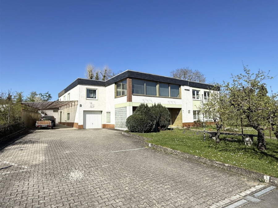 Hinterhaus