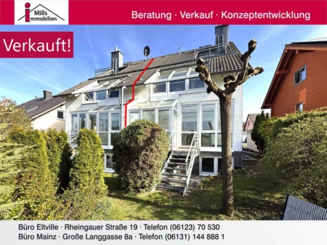 Große Doppelhaushälfte mit Garten und traumhaftem Blick ins Grüne in unverbaubarer Feldrandlage, 65388 Schlangenbad, Einfamilienhaus