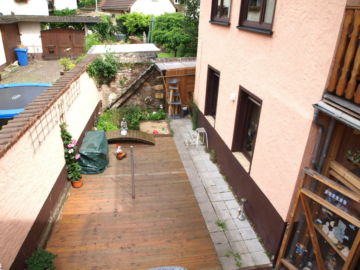 Oestrich-Winkel: Kleines Mehrfamilienhaus mit 4 Wohnungen - Bild3