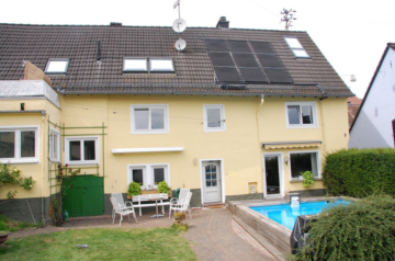 Ruhig gelegen, äußerst charmant und Platz ohne Ende - Vorderhaus